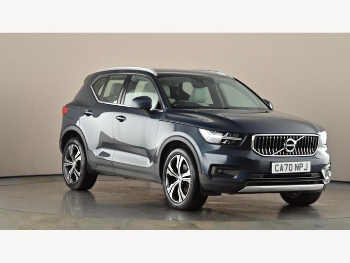 Volvo XC40 2.0 B4 MHEV Inscription Pro Auto Euro 6 (s/s) 5dr