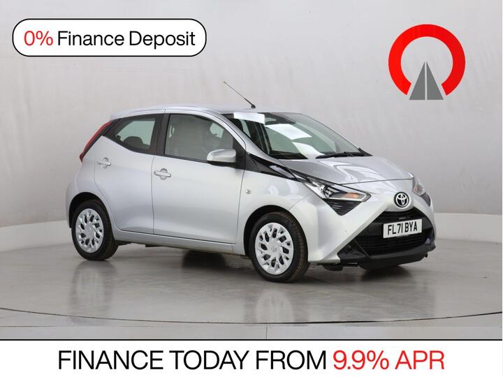 Toyota AYGO 1.0 VVT-i X-play X-shift Euro 6 5dr (Safety Sense)