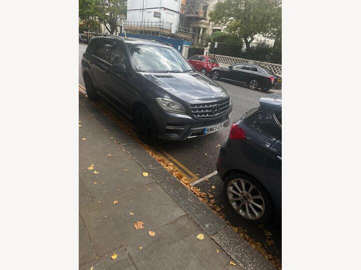 Mercedes-Benz M Class 3.0 ML350 V6 BlueTEC AMG Sport G-Tronic 4WD Euro 6 (s/s) 5dr