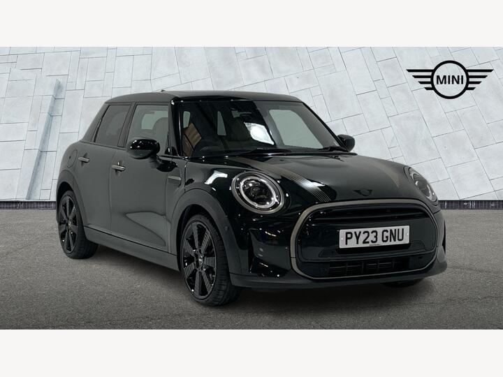 MINI Hatch 1.5 Cooper Resolute Edition Steptronic Euro 6 (s/s) 5dr