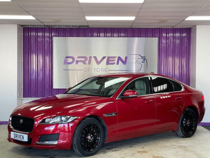 Jaguar XF 2.0d Prestige Euro 6 (s/s) 4dr