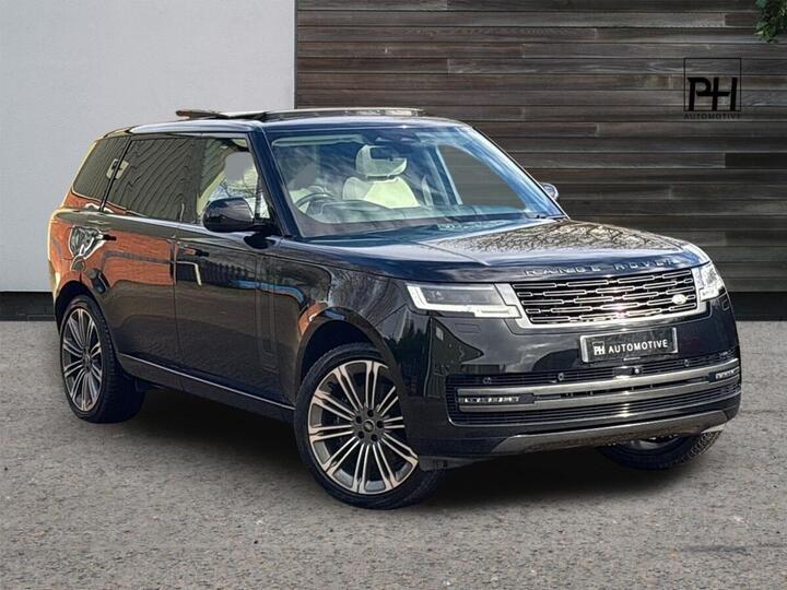 Land Rover RANGE ROVER 4.4 P530 V8 Autobiography Auto 4WD Euro 6 (s/s) 5dr (LWB, 7Seat) Land Rover RANGE ROVER 4.4 P530 V8 Autobiography Auto 4WD Euro 6 (s/s) 5dr (LWB, 7Seat)