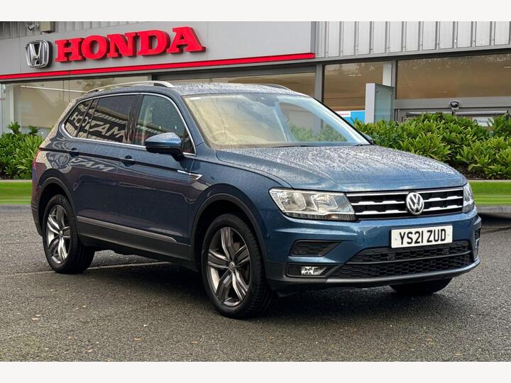 Volkswagen Tiguan Allspace 2.0 TDI Match DSG Euro 6 (s/s) 5dr Volkswagen Tiguan Allspace 2.0 TDI Match DSG Euro 6 (s/s) 5dr