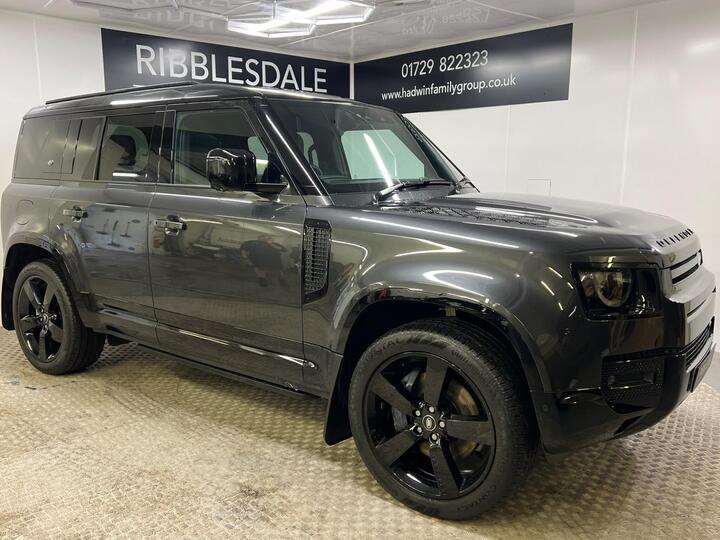 Land Rover Defender 110 3.0 D300 MHEV X-Dynamic HSE Auto 4WD Euro 6 (s/s) 5dr