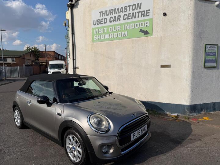 MINI Convertible 1.5 Cooper Convertible 2dr Petrol Auto Euro 6 (s/s) (136 Ps)