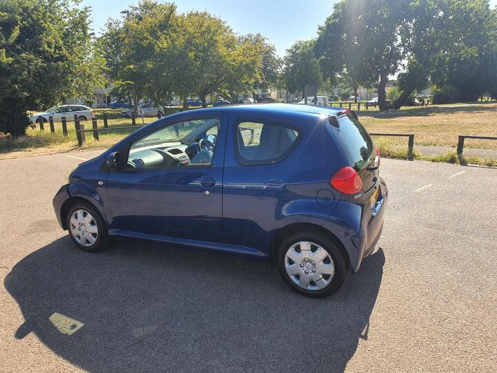 Toyota AYGO 1.0 VVT-i Blue Euro 4 3dr