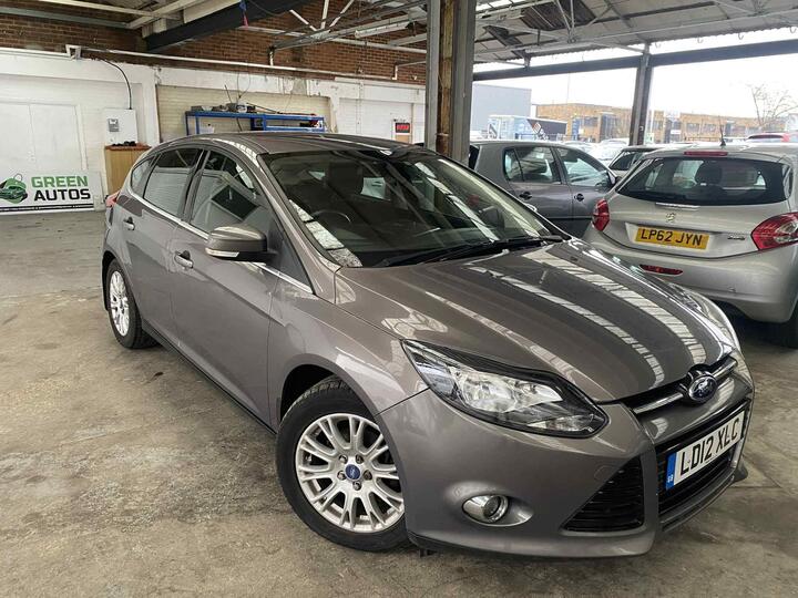 Ford Focus 1.6 Titanium Powershift Euro 5 5dr