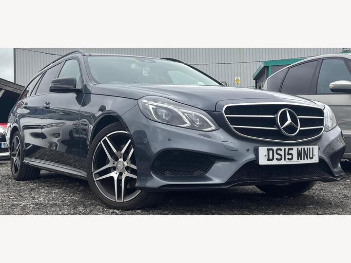 Mercedes-Benz E Class 2.1 E300dh BlueTEC AMG Night Edition (Premium) G-Tronic+ Euro 5 (s/s) 5dr Mercedes-Benz E Class 2.1 E300dh BlueTEC AMG Night Edition (Premium) G-Tronic+ Euro 5 (s/s) 5dr
