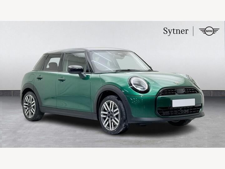 MINI Cooper 1.5C Classic Steptronic Euro 6 (s/s) 5dr