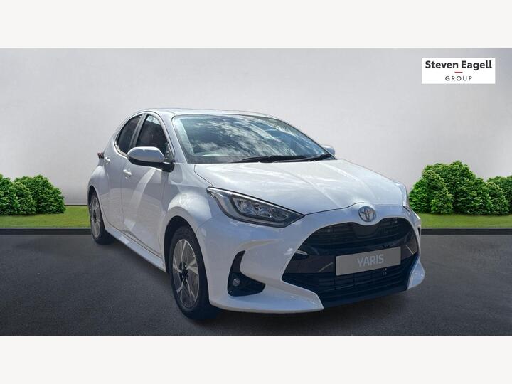 Toyota Yaris 1.5 VVT-h Design E-CVT Euro 6 (s/s) 5dr