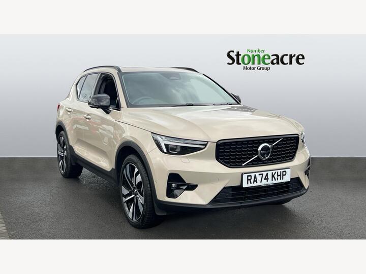 Volvo XC40 2.0 B3 MHEV Ultra Dark DCT Auto Euro 6 (s/s) 5dr