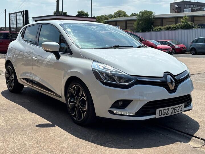 Renault CLIO 0.9 TCe Iconic Euro 6 (s/s) 5dr