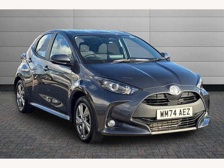 Toyota Yaris 1.5 VVT-h Icon E-CVT Euro 6 (s/s) 5dr
