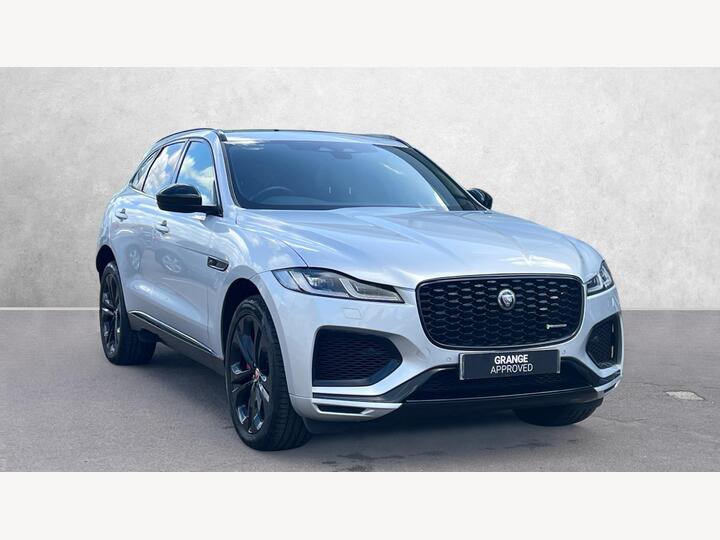 Jaguar F-PACE 2.0 P400e 17.1kWh R-Dynamic Black Auto AWD Euro 6 (s/s) 5dr Jaguar F-PACE 2.0 P400e 17.1kWh R-Dynamic Black Auto AWD Euro 6 (s/s) 5dr