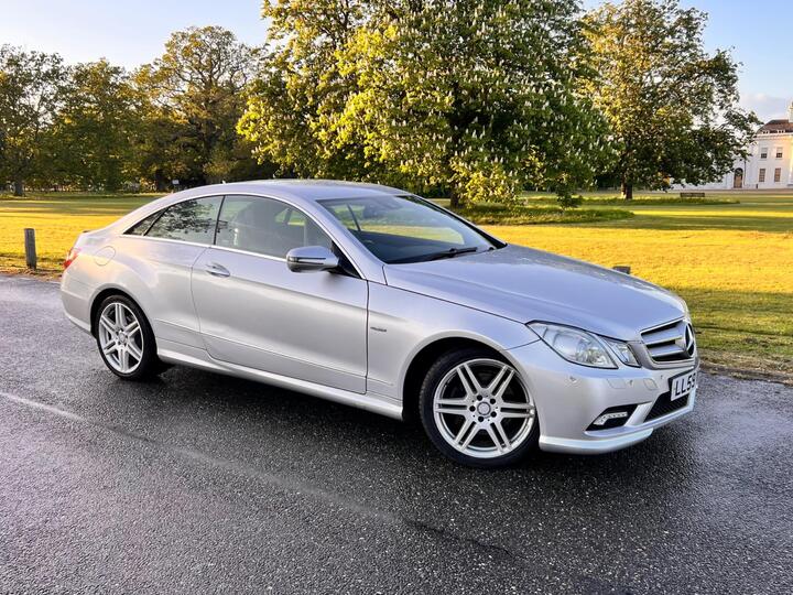 Mercedes-Benz E Class 3.0 E350 CDI V6 BlueEfficiency Sport G-Tronic Euro 5 2dr