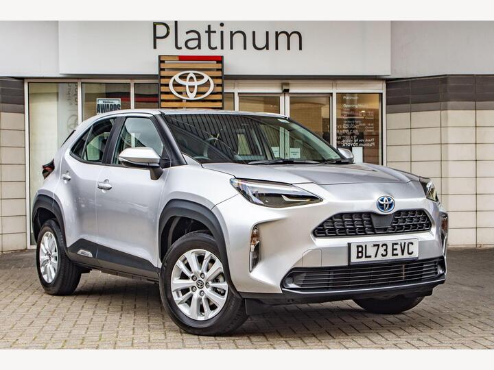 Toyota Yaris Cross 1.5 VVT-h Icon E-CVT Euro 6 (s/s) 5dr