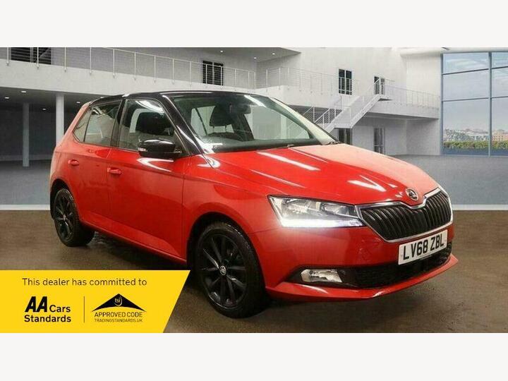 Skoda Fabia 1.0 Colour Edition Euro 6 (s/s) 5dr Skoda Fabia 1.0 Colour Edition Euro 6 (s/s) 5dr