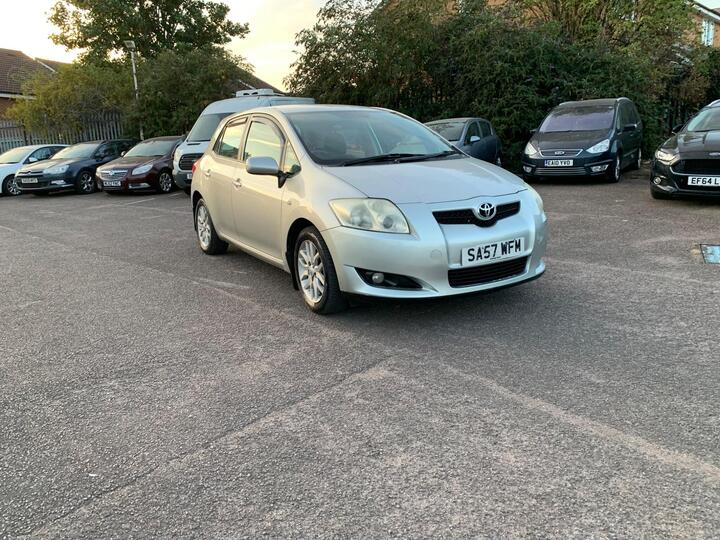 Toyota Auris 1.4 VVT-i T3 5dr