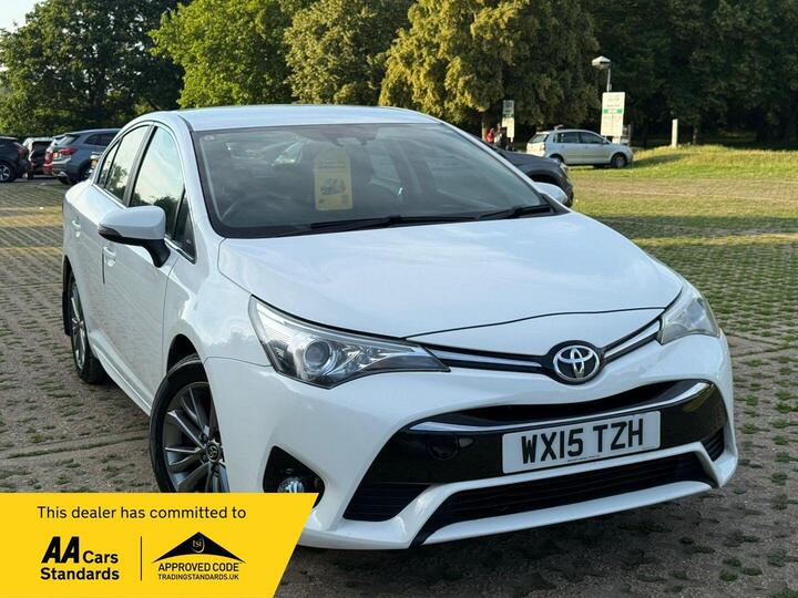 Toyota Avensis 1.8 V-Matic Business Edition Euro 6 4dr