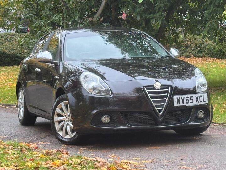 Alfa Romeo GIULIETTA 1.6 JTDM-2 Business Edition Euro 6 (s/s) 5dr Alfa Romeo GIULIETTA 1.6 JTDM-2 Business Edition Euro 6 (s/s) 5dr