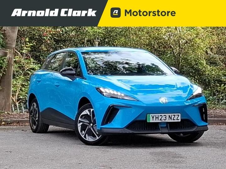 MG MG4 64kWh SE Long Range Auto 5dr