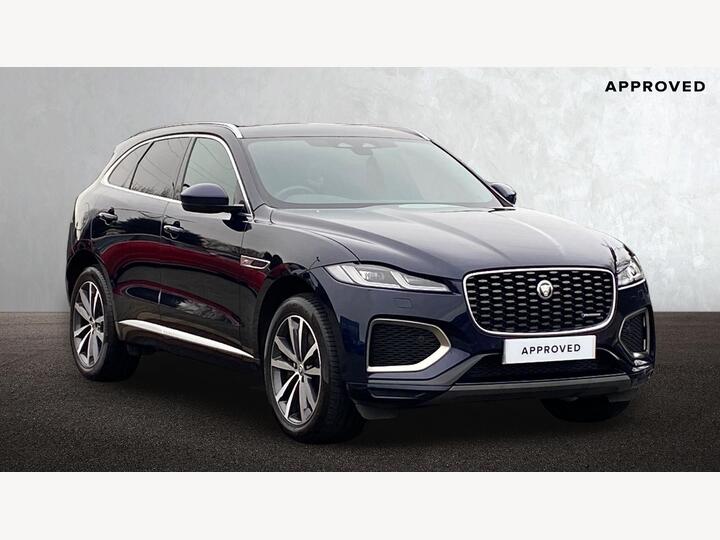 Jaguar F-PACE 2.0 P400e 19.3kWh R-Dynamic SE Black Auto AWD Euro 6 (s/s) 5dr Jaguar F-PACE 2.0 P400e 19.3kWh R-Dynamic SE Black Auto AWD Euro 6 (s/s) 5dr