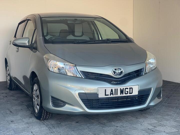 Toyota Yaris 1.33 Dual VVT-i TR Multidrive S Euro 5 5dr
