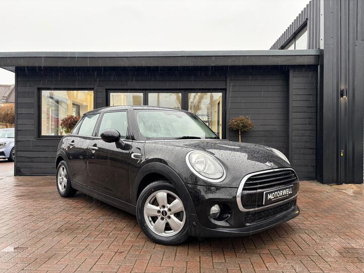 MINI Hatch 1.5 Cooper Euro 6 (s/s) 5dr