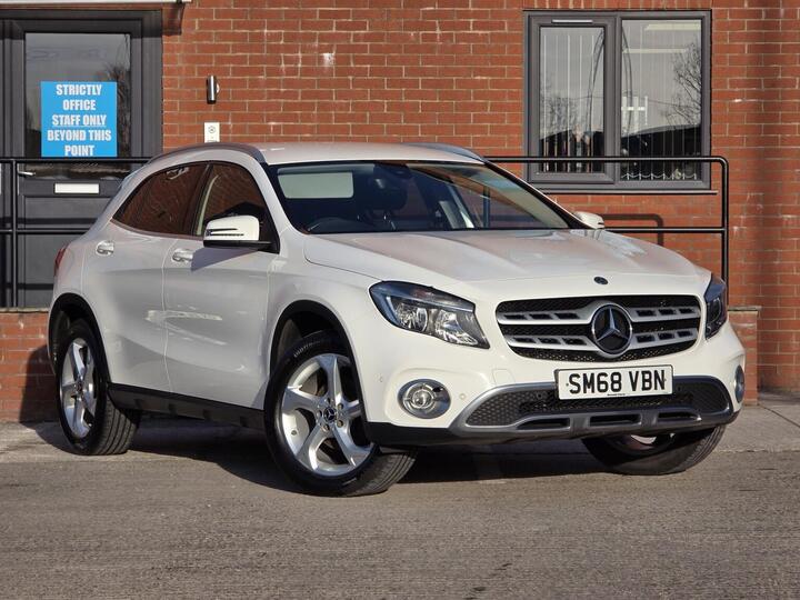 Mercedes-Benz GLA 1.6 GLA200 Sport (Executive) Euro 6 (s/s) 5dr Mercedes-Benz GLA 1.6 GLA200 Sport (Executive) Euro 6 (s/s) 5dr