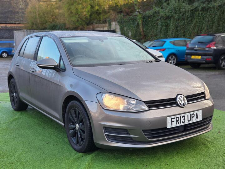 Volkswagen Golf 1.6 TDI BlueMotion Tech SE DSG Euro 5 (s/s) 5dr