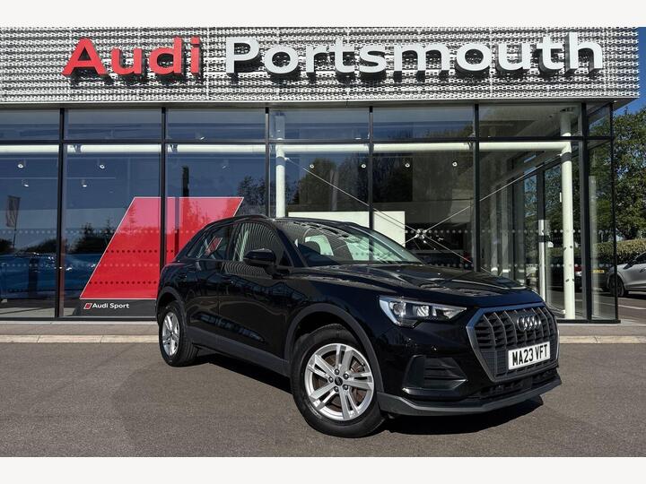 Audi Q3 1.4 TFSIe 45 Technik S Tronic Euro 6 (s/s) 5dr 13kWh