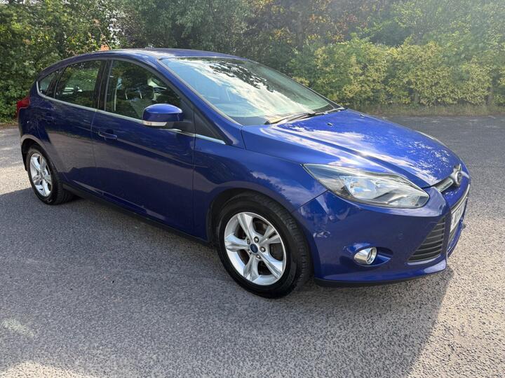 Ford Focus 1.6 TDCi Zetec Euro 5 (s/s) 5dr