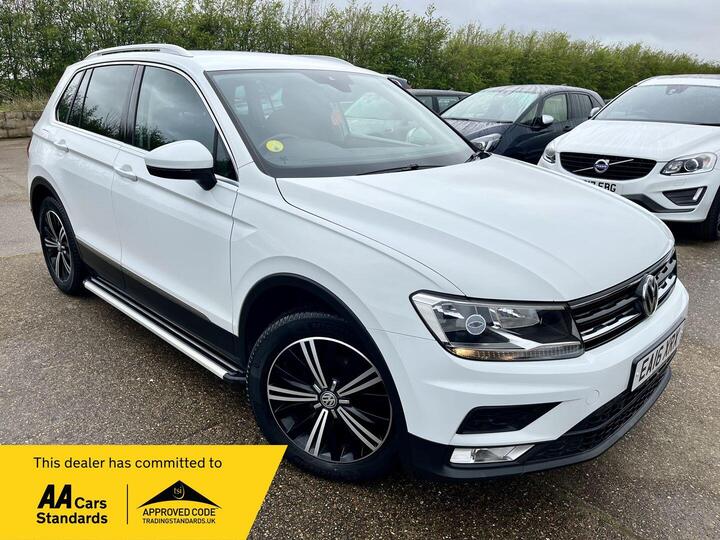 Volkswagen Tiguan 2.0 TDI BlueMotion Tech SE Navigation Euro 6 (s/s) 5dr