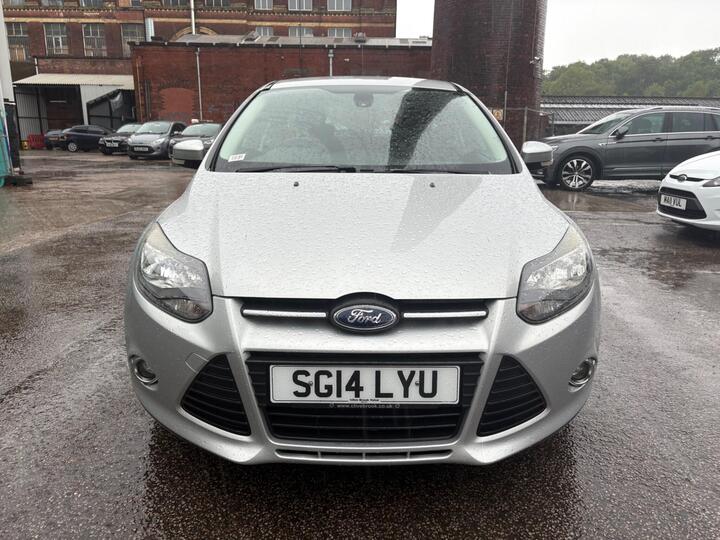 Ford Focus 1.6 Zetec Euro 5 5dr