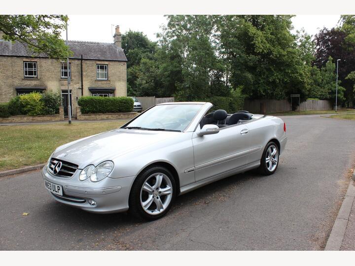 Mercedes-Benz CLK 3.2 CLK320 Avantgarde Cabriolet 2dr Mercedes-Benz CLK 3.2 CLK320 Avantgarde Cabriolet 2dr