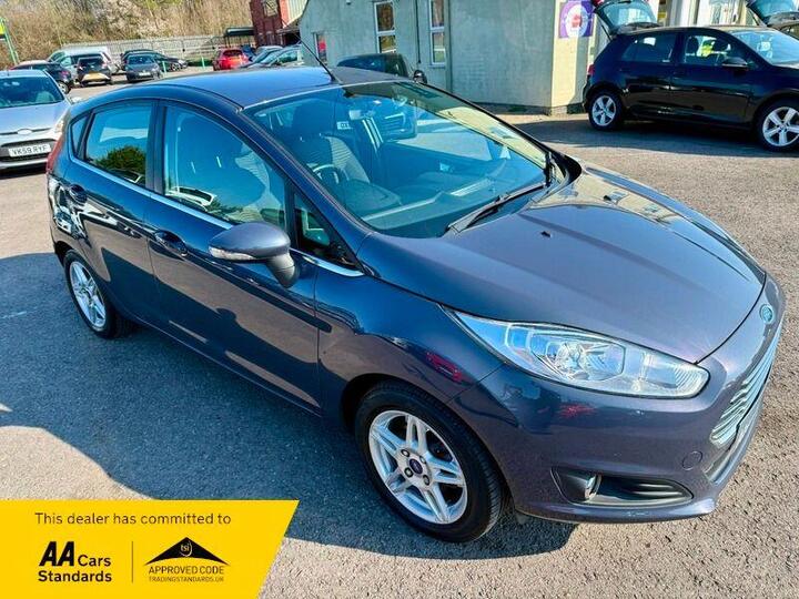 Ford Fiesta 1.0T EcoBoost Zetec Euro 5 (s/s) 5dr