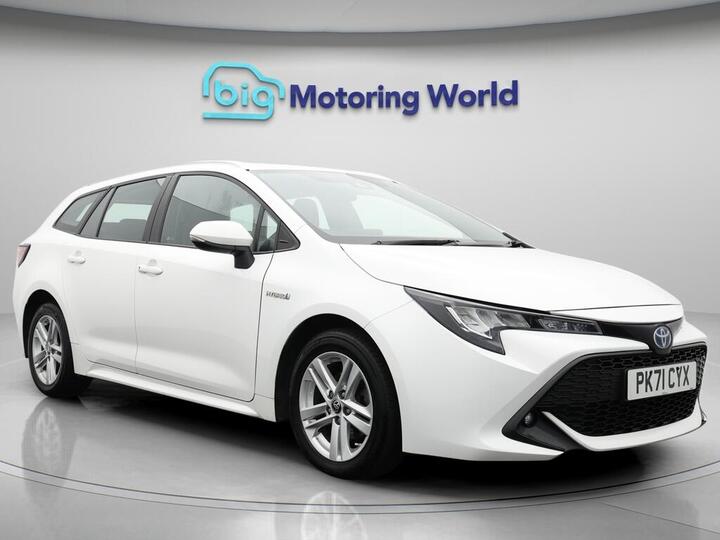 Toyota Corolla 1.8 VVT-h Icon Touring Sports CVT Euro 6 (s/s) 5dr Toyota Corolla 1.8 VVT-h Icon Touring Sports CVT Euro 6 (s/s) 5dr