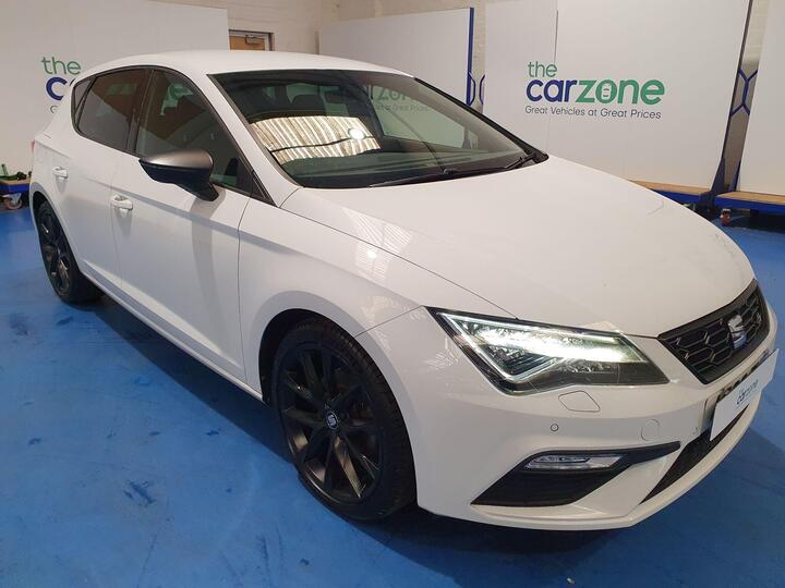 SEAT Leon 1.5 TSI EVO FR Black Edition Euro 6 (s/s) 5dr