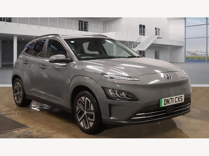 Hyundai KONA 64kWh Premium Auto 5dr (10.5kW Charger)