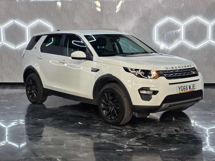 Land Rover Discovery Sport 2.0 TD4 SE Tech Auto 4WD Euro 6 (s/s) 5dr Land Rover Discovery Sport 2.0 TD4 SE Tech Auto 4WD Euro 6 (s/s) 5dr