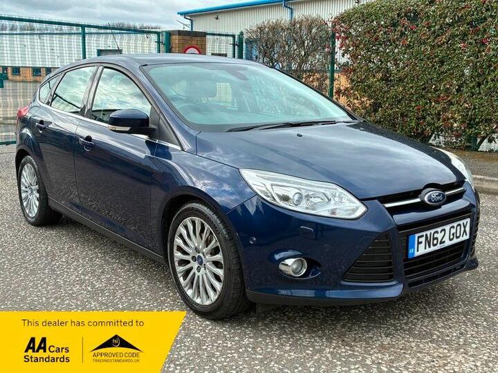Ford Focus 1.0T EcoBoost Titanium X Euro 5 (s/s) 5dr