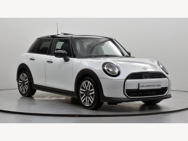 MINI Hatch 1.5C Classic Steptronic Euro 6 (s/s) 5dr