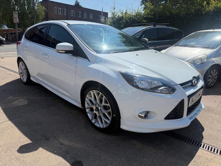 Ford Focus 1.0T EcoBoost Zetec S Euro 5 (s/s) 5dr