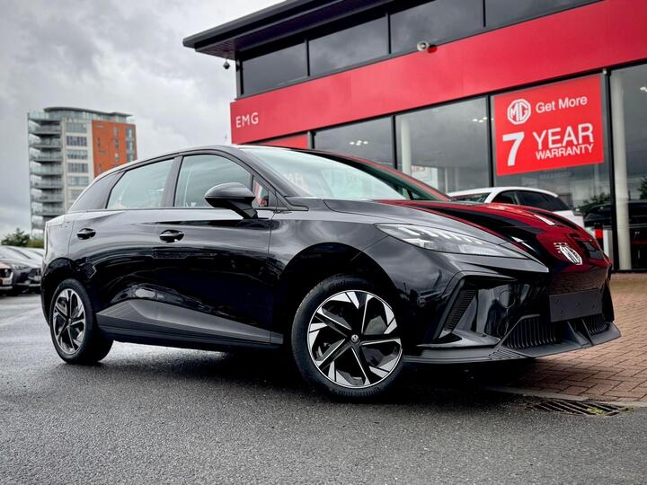 MG MG4 77kWh Trophy Extended Range Auto 5dr