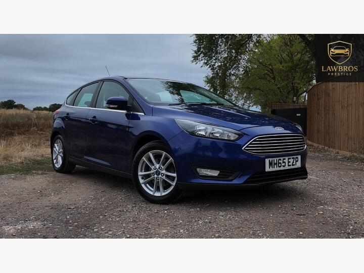 Ford Focus 1.6 Zetec Powershift Euro 6 5dr
