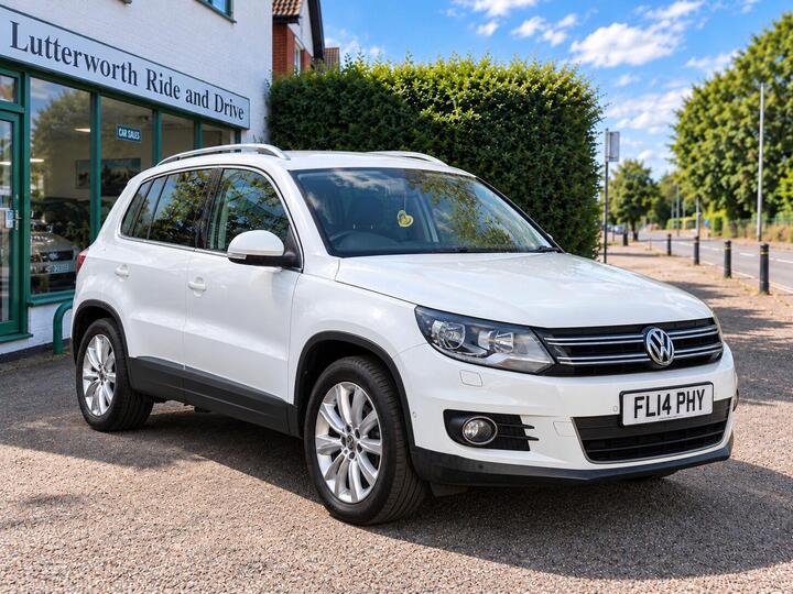 Volkswagen Tiguan 2.0 TDI BlueMotion Tech Match 4WD Euro 5 (s/s) 5dr