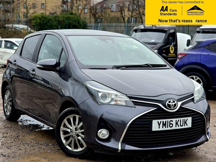 Toyota Yaris 1.33 Dual VVT-i Icon Multidrive S Euro 6 5dr (Safety Sense)