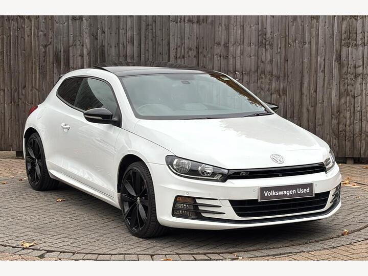 Volkswagen Scirocco 2.0 TDI BlueMotion Tech R-Line Black Edition DSG Euro 6 (s/s) 3dr Volkswagen Scirocco 2.0 TDI BlueMotion Tech R-Line Black Edition DSG Euro 6 (s/s) 3dr