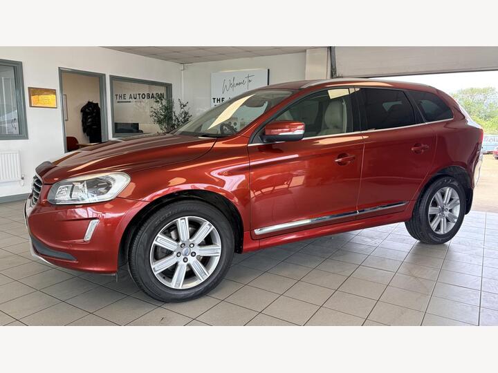 Volvo XC60 2.4 D5 SE Lux Nav Auto AWD Euro 6 (s/s) 5dr