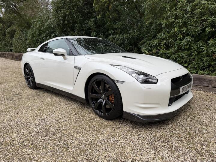 Nissan GT-R 3.8 V6 Black Edition Auto 4WD Euro 4 2dr
